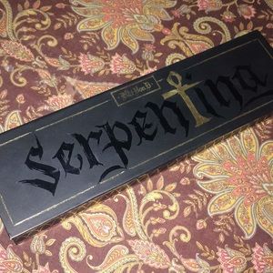 Kat Von d serpentina palette